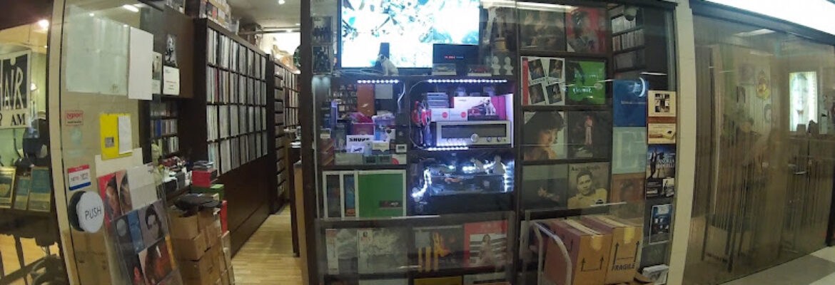 Roxy Disc House
