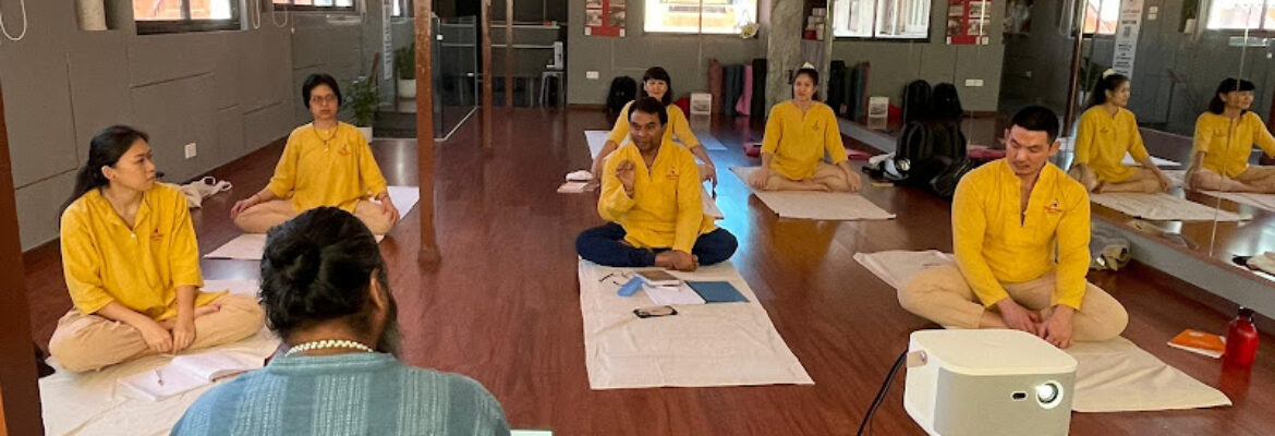 Hatha Vidya Traditional Yoga