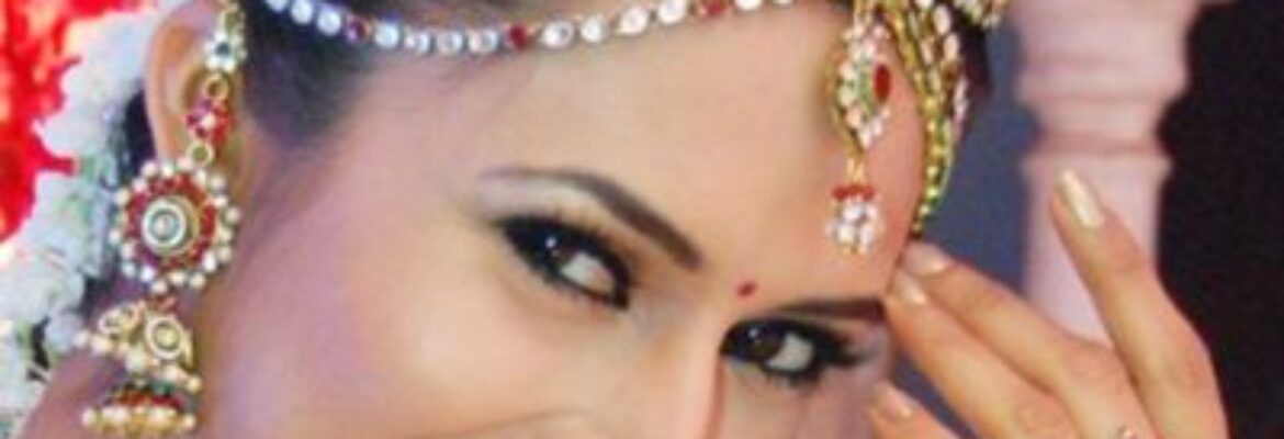 VMystique Beauty Parlour & Bridal Boutique