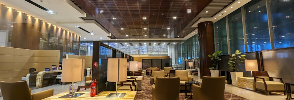 Singapore Airlines First Class Check-in Reception