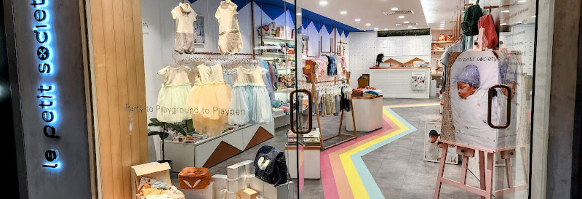 Le Petit Society Flagship Store