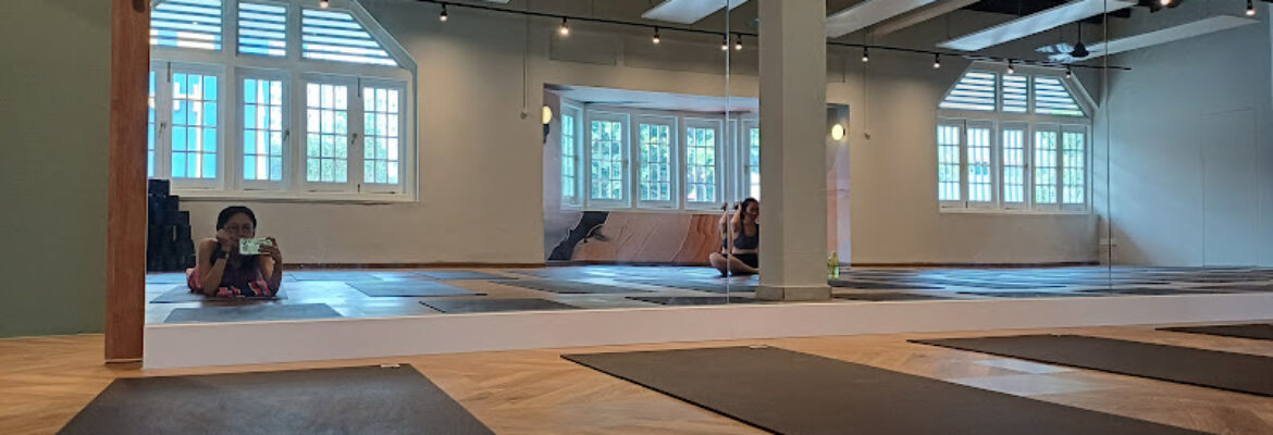 Yoga Movement Alexandra